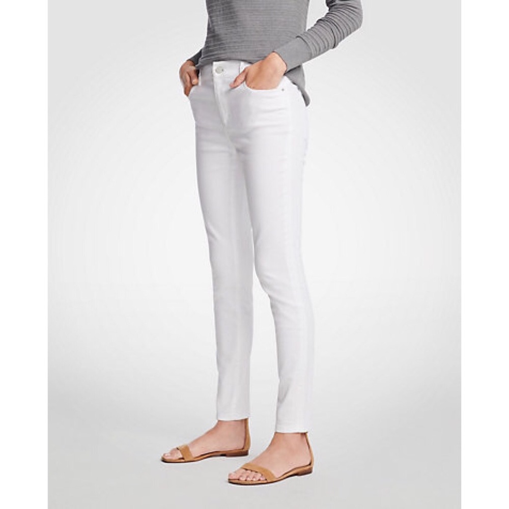White Ann Taylor Loft Jeans Curvy Skinny Size 26